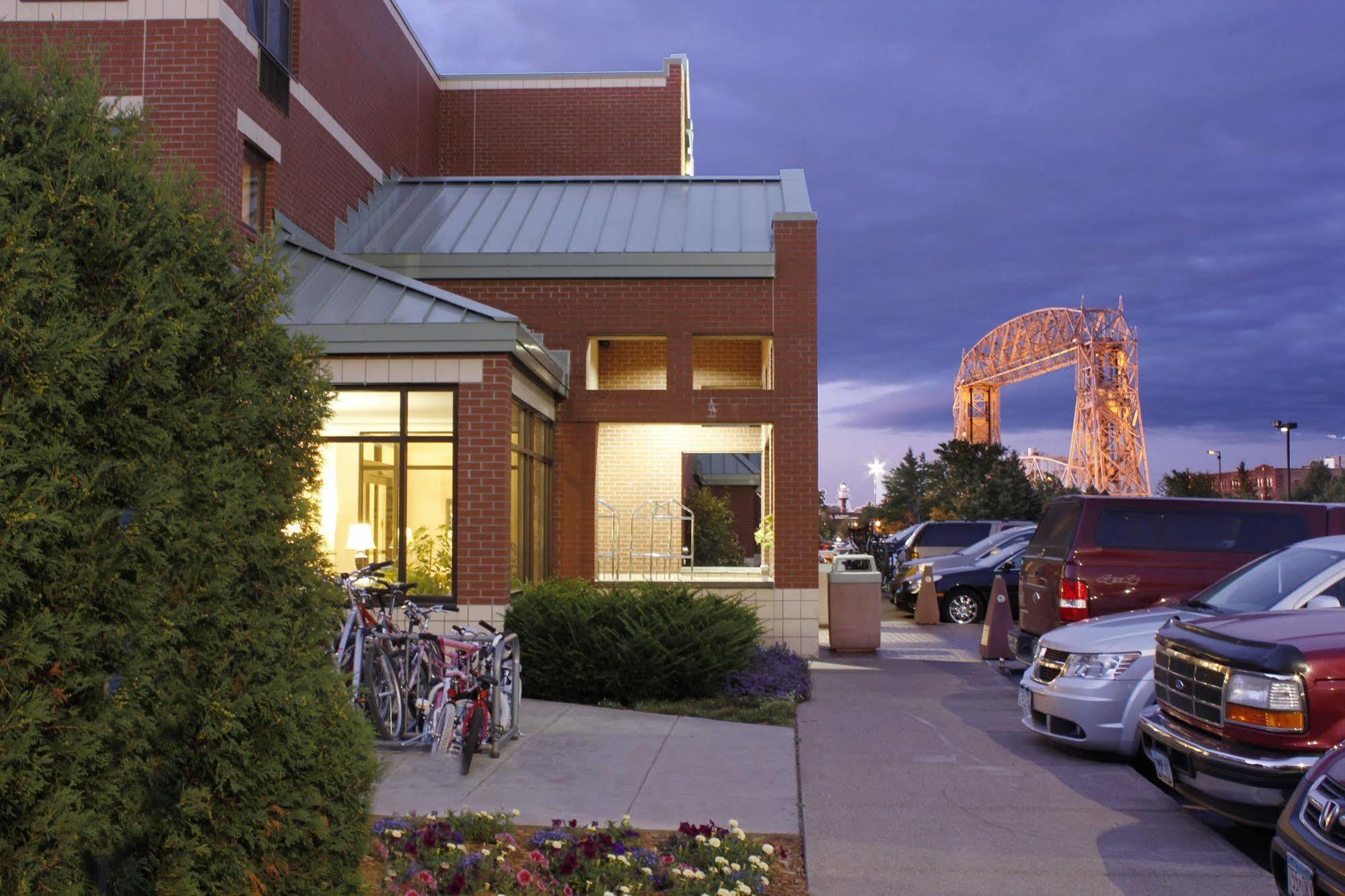 The Inn On Lake Superior 덜루스 외부 사진
